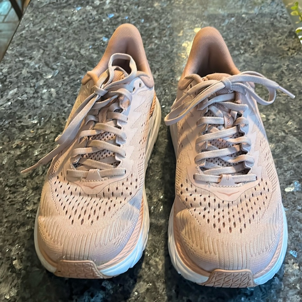Hoka Women’s Clifton